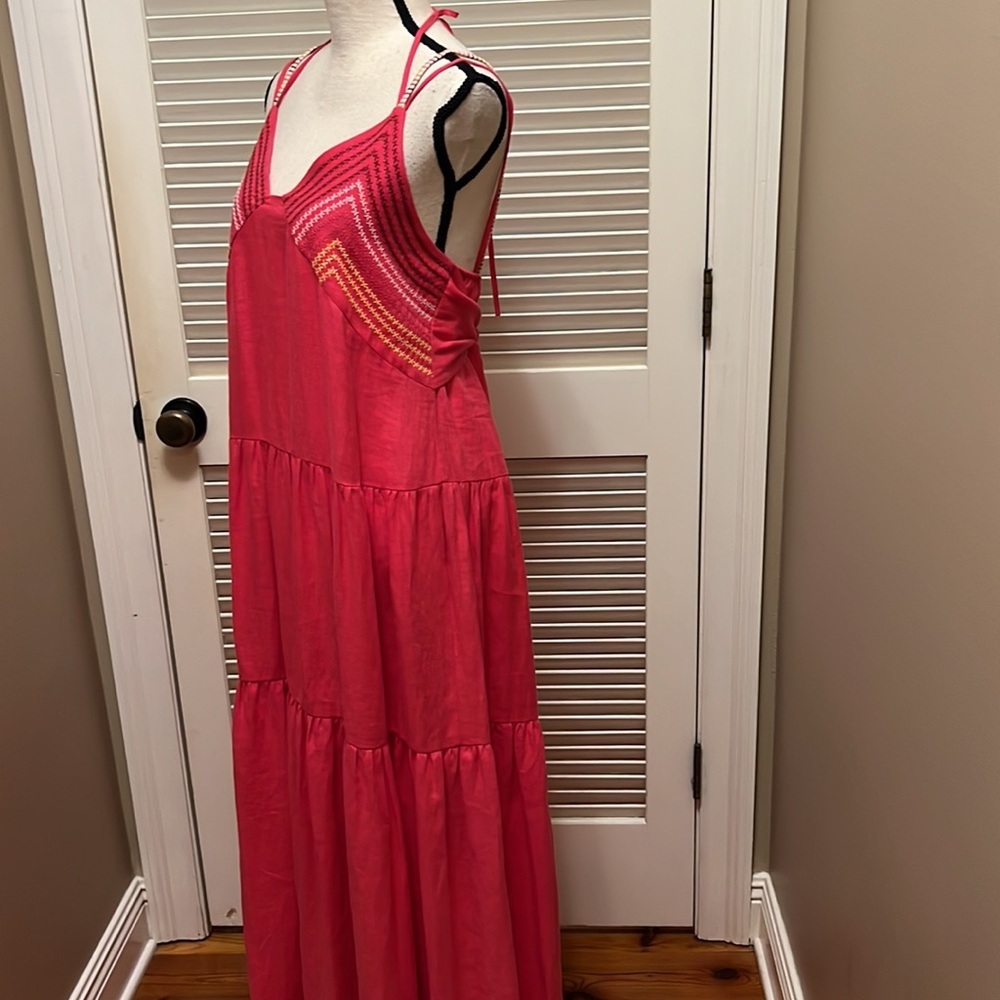 135. SFIZIO Linen Maxi Dress In Raspberry, Size Medium - Picture 8 of 17